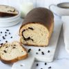 Queque tipo panettone con chips chocolate bitter 60% cacao - Healthy Bakery